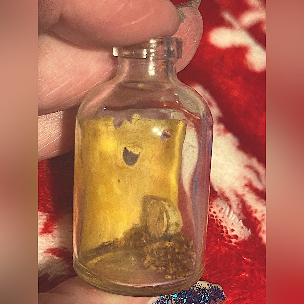 sunshine essential oil VTG 70s mega rare oil of myrrh 75% full all natural OOAK - Picture 6 of 12